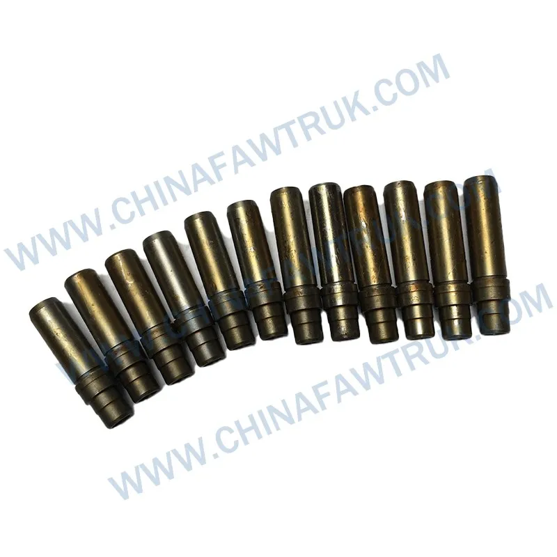 1003014-81D +Valve guide sleeve