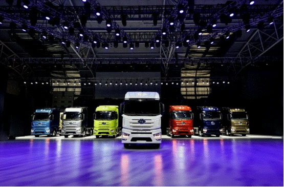 ФАВ ГРУЗОВИКИ J7 4