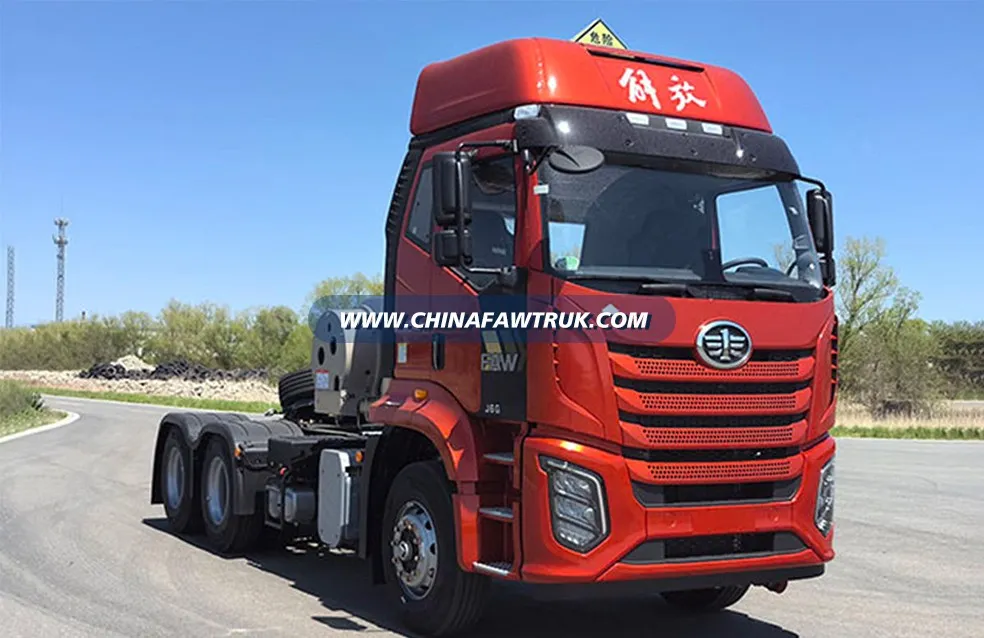 FAW Jiefang J6G 480-horsepower 6x4 LNG Hazardous Materials Tractor
