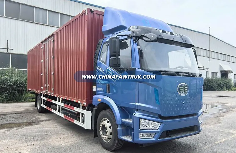 FAW Jiefang J6L 18T 4x2 9.6-meter Extended Cab All-Electric Van, 246.67 kWh