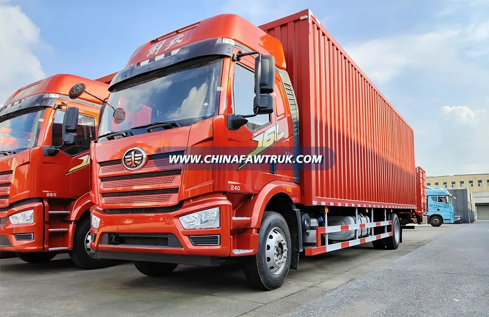 FAW Jiefang J6L 240-horsepower 4x2 9.7-meter box truck