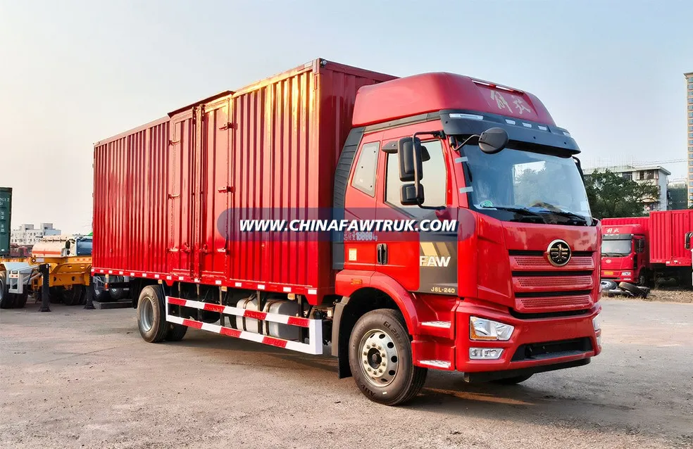 FAW Jiefang J6L Medium-Duty Truck, 240 HP, 4x2, 7.7-meter Box Truck (China VI)