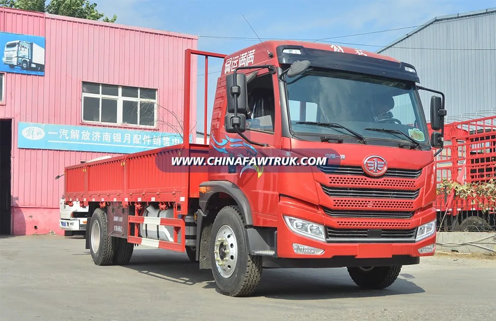 FAW Qingdao Jiefang Dragon V2.0 Medium-Duty Truck, 180 HP, 4x2, 6.75-meter flatbed truck