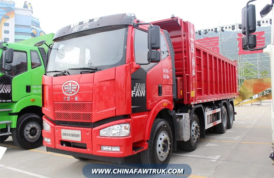 China Truck FAW J6M Heavy-Duty Truck, 320 HP, 8x4, 6.5-meter Dump Truck Chassis
