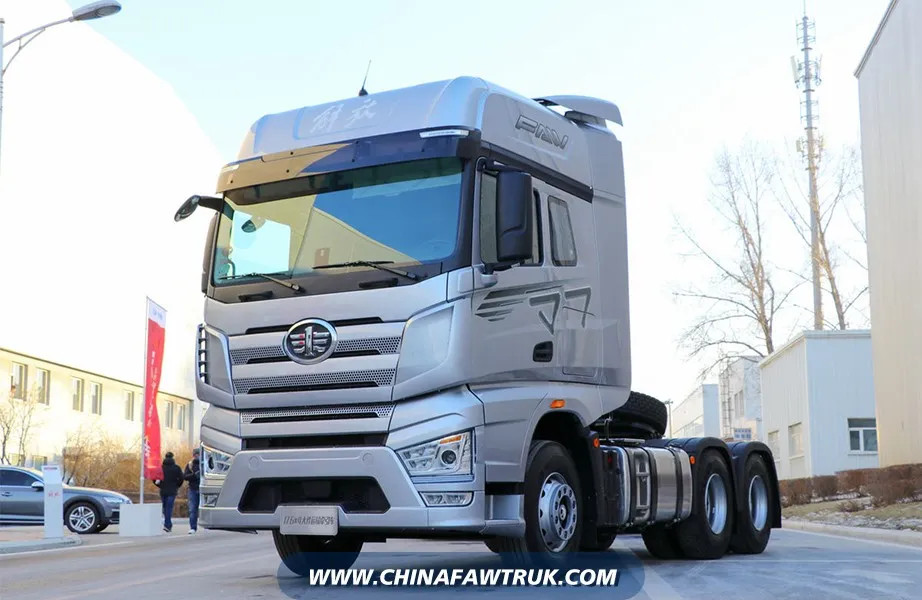 FAW Jiefang J7 Heavy-Duty Truck, 560 HP, 6x4 Heavy-Haul Tractor (China VI)