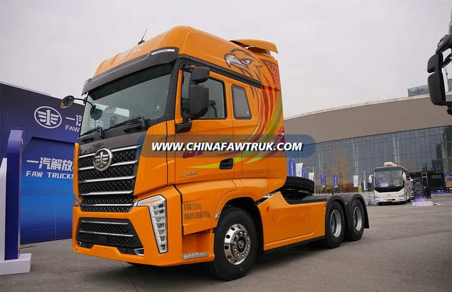 Jiefang J7 640-horsepower 6x4 AMT Automatic Tractor Truck