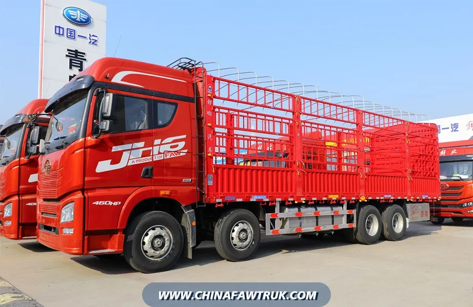 Qingdao Jiefang JH6 Heavy-Duty Truck, 460 HP, 8x4, 9.4-meter Box-Type Cargo Truck (China VI)