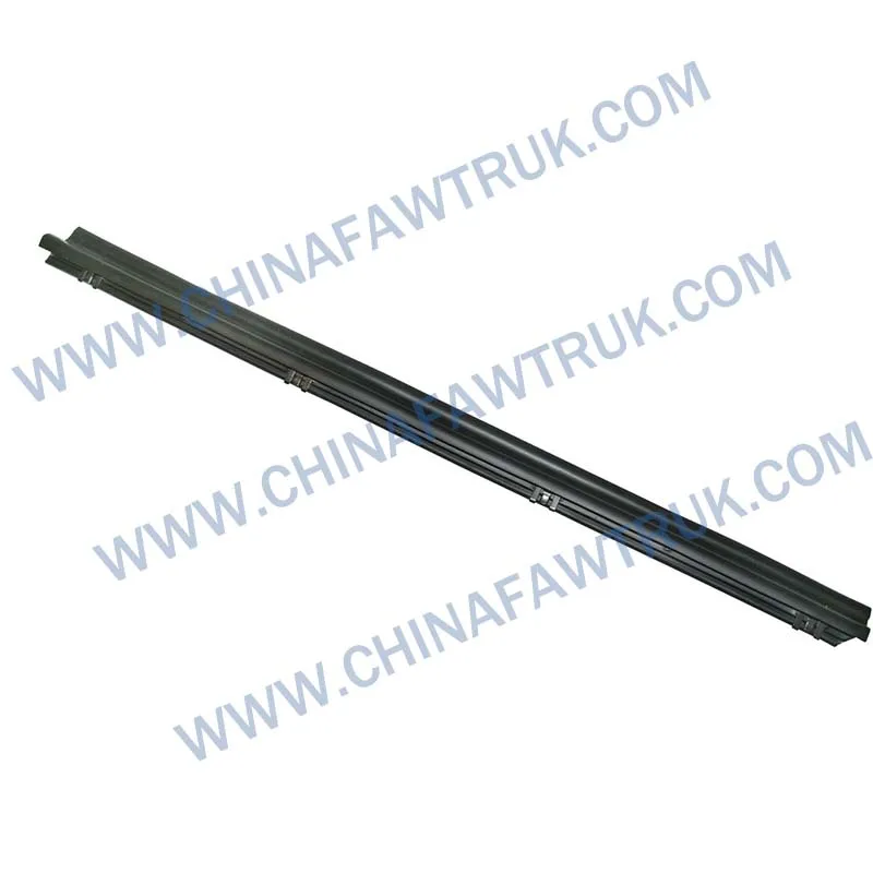 6107031-B90-C00F + شريط إغلاق نافذة الباب الأمامي الأيسر