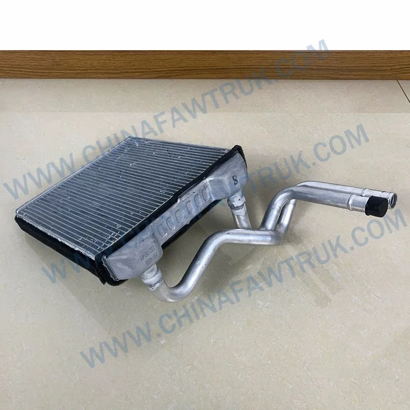 8101210-A65-C00/A Ar condicionado e ar quente Tanque de água pequeno