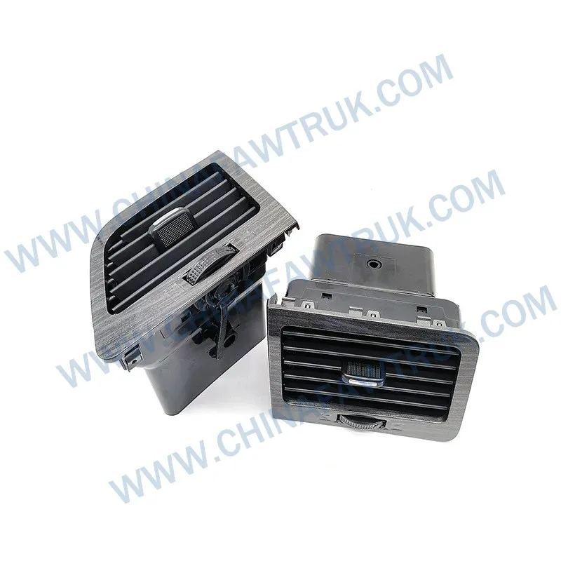 Дефлекторы кондиционера на приборной панели3