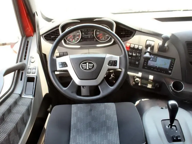 FAW JIEFANG J6P TRUCK (6)