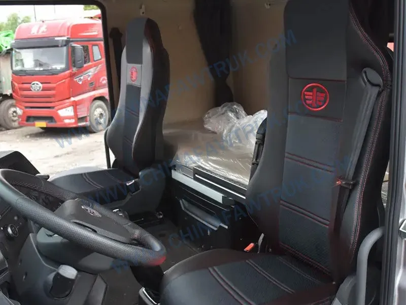 Чехлы и набивка сидений грузовика FAW (1)