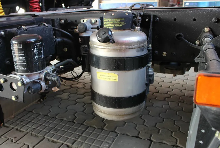 Faw 500hp J6p Tractor Truck-Chassis (8)