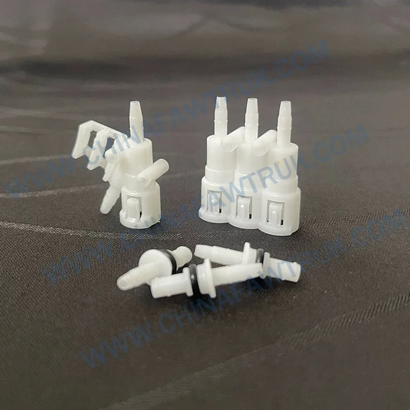 Разъем промывки сиденья и переключатель кровотечения