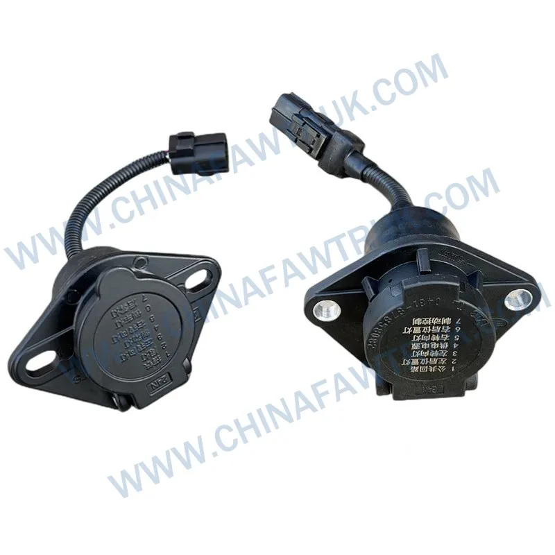 Semi trailer line socket, power connection plug1